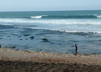 Pantai Watunene salah satu hidden gem di kawasan Gunungkidul. (Miceplus.id)