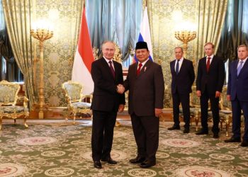 Pertemuan antara Menhan Prabowo dan Presiden Valadimir Putin pada rabu (31/7) menandai babak baru kerja sama di berbagai bidang antara Indonesia dan Rusia. Dok. Kemenhan